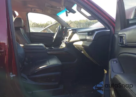 2016 Chevrolet Suburban Ls z USA, uszkodzony, nr VIN 1GNSCGKC3GR285516